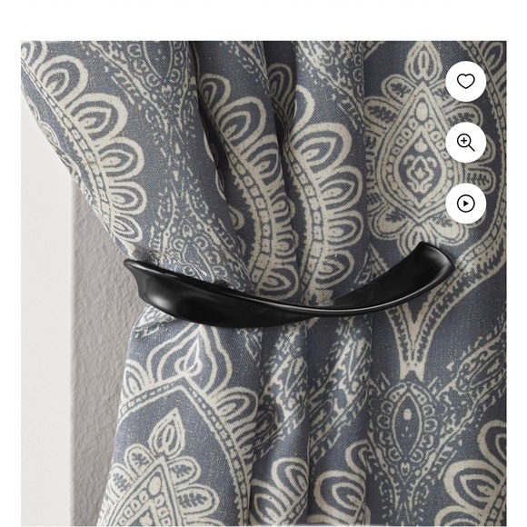 Better Homes & Garden drapery holdbacks black finish 3 sets - Picture 1 of 9